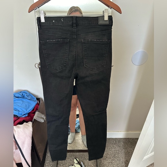 American Eagle Super Hi-Rise Jeggings - Picture 4 of 4